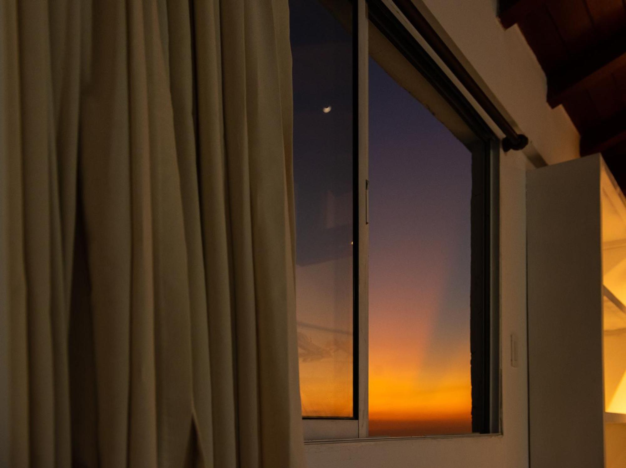 Apartamento Comodo Con Vista Al Mar Y La Montana